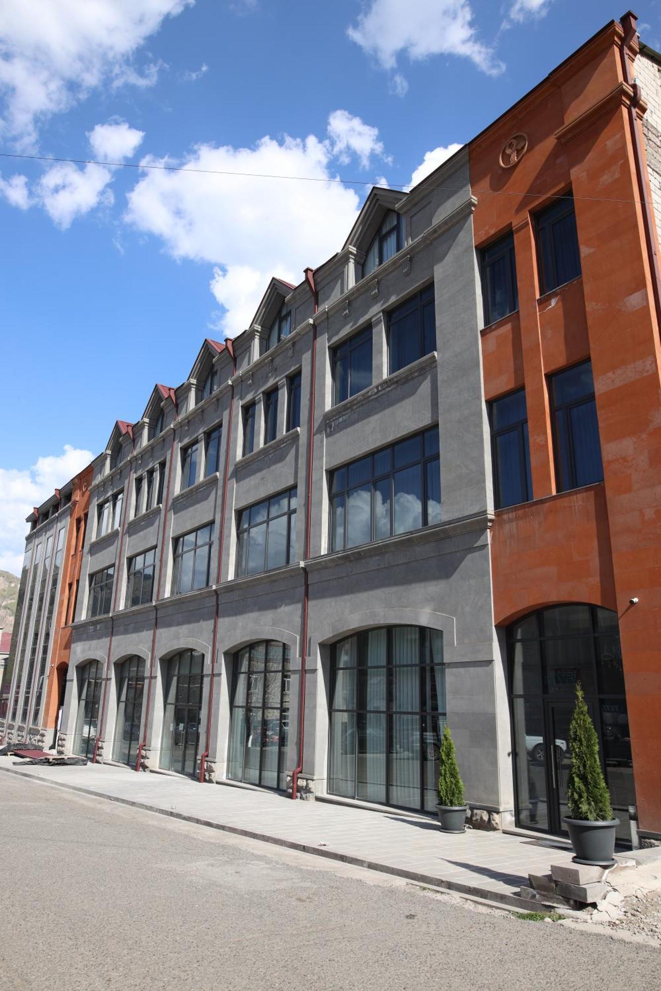 Bmg Hotel By Grigoryans Group Goris Dış mekan fotoğraf